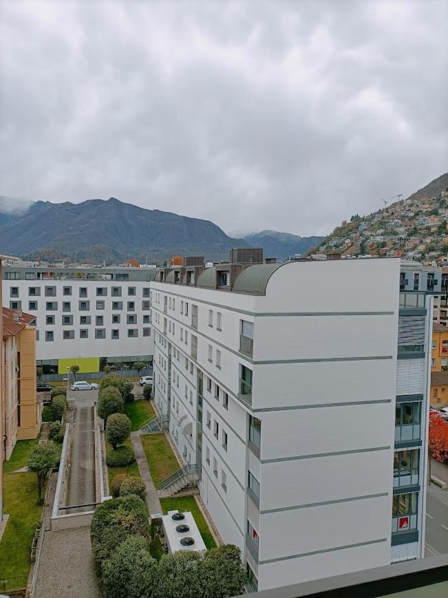 Residenza Vivian Deluxe Apartments Locarno Zewnętrze zdjęcie