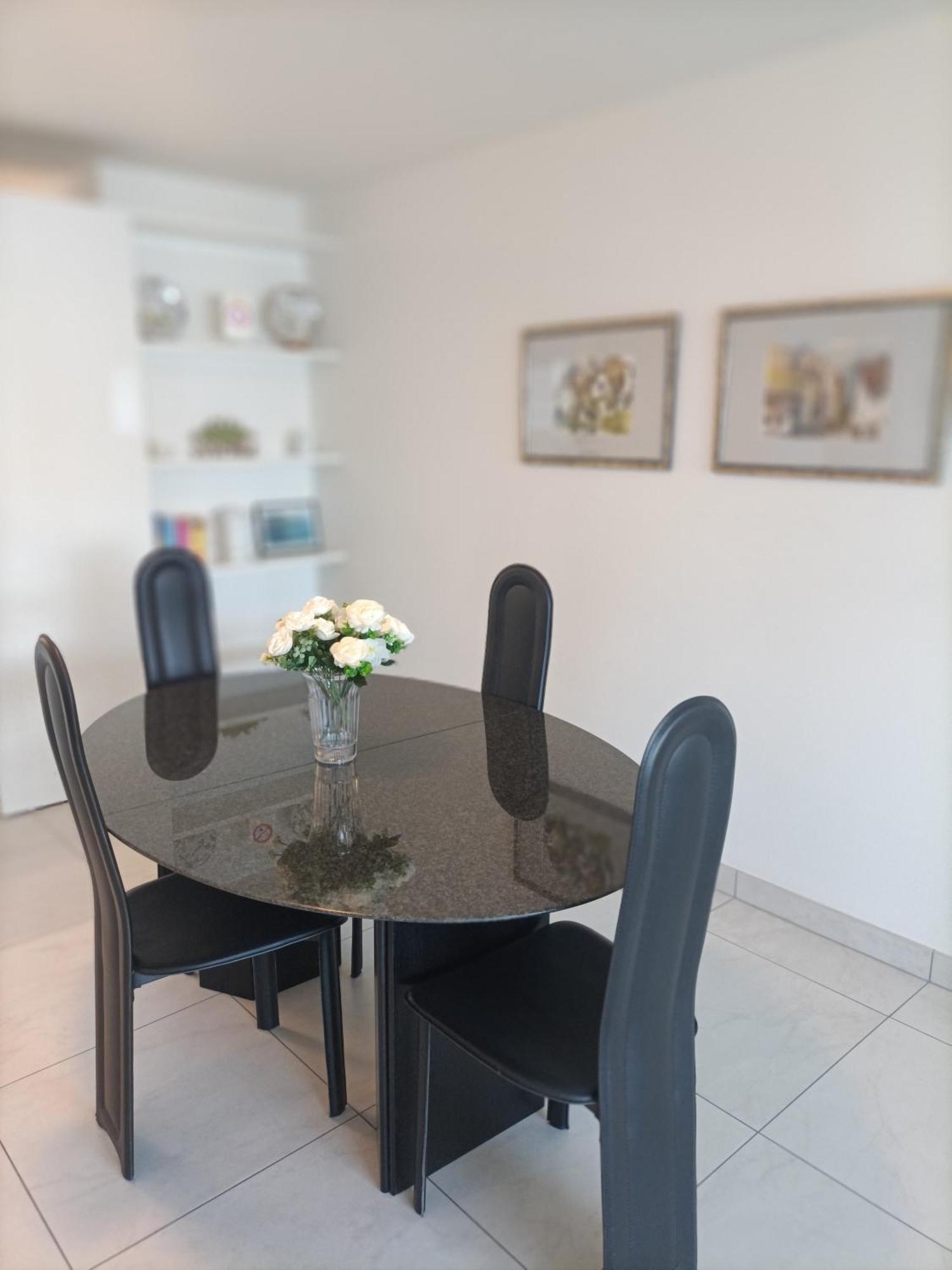 Residenza Vivian Deluxe Apartments Locarno Zewnętrze zdjęcie