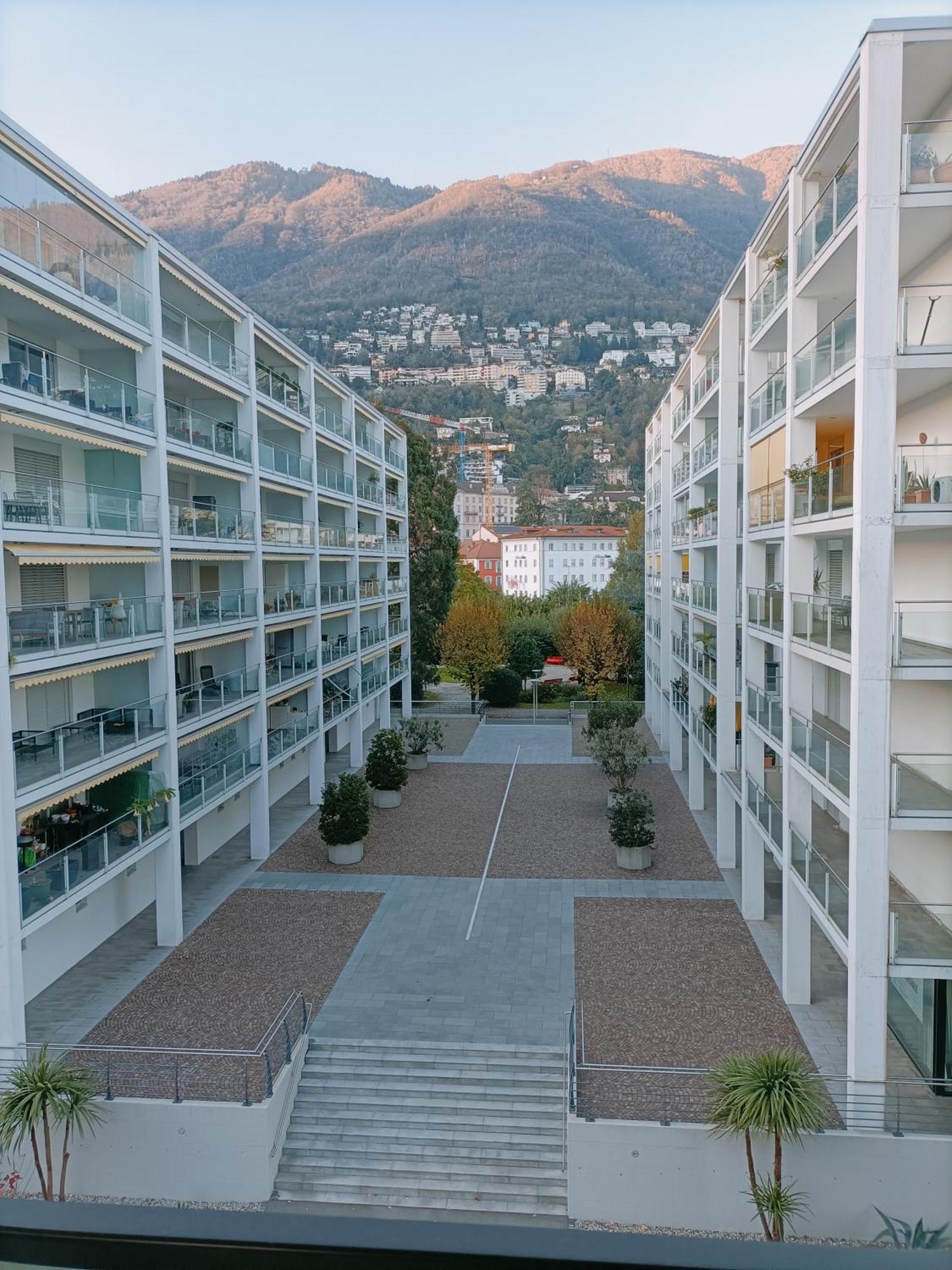 Residenza Vivian Deluxe Apartments Locarno Zewnętrze zdjęcie